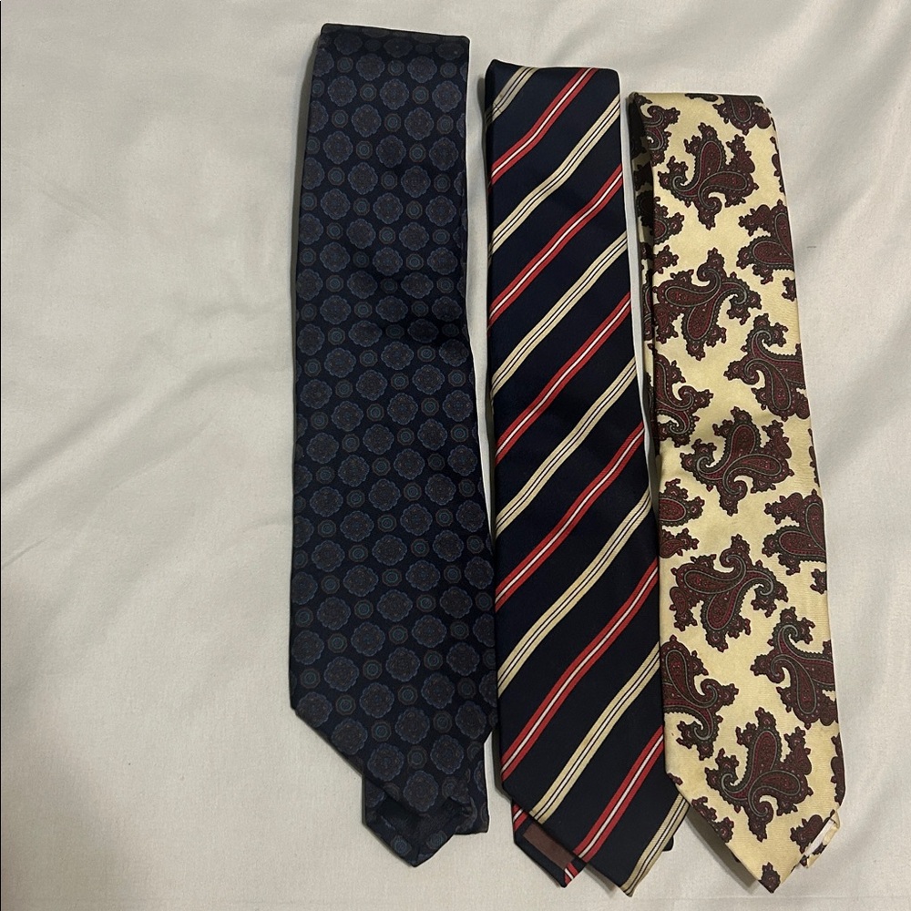 🩵$6 or 3/$10🩵 Johnny Carson silk tie lot Surreys sophisticates, Manhattan